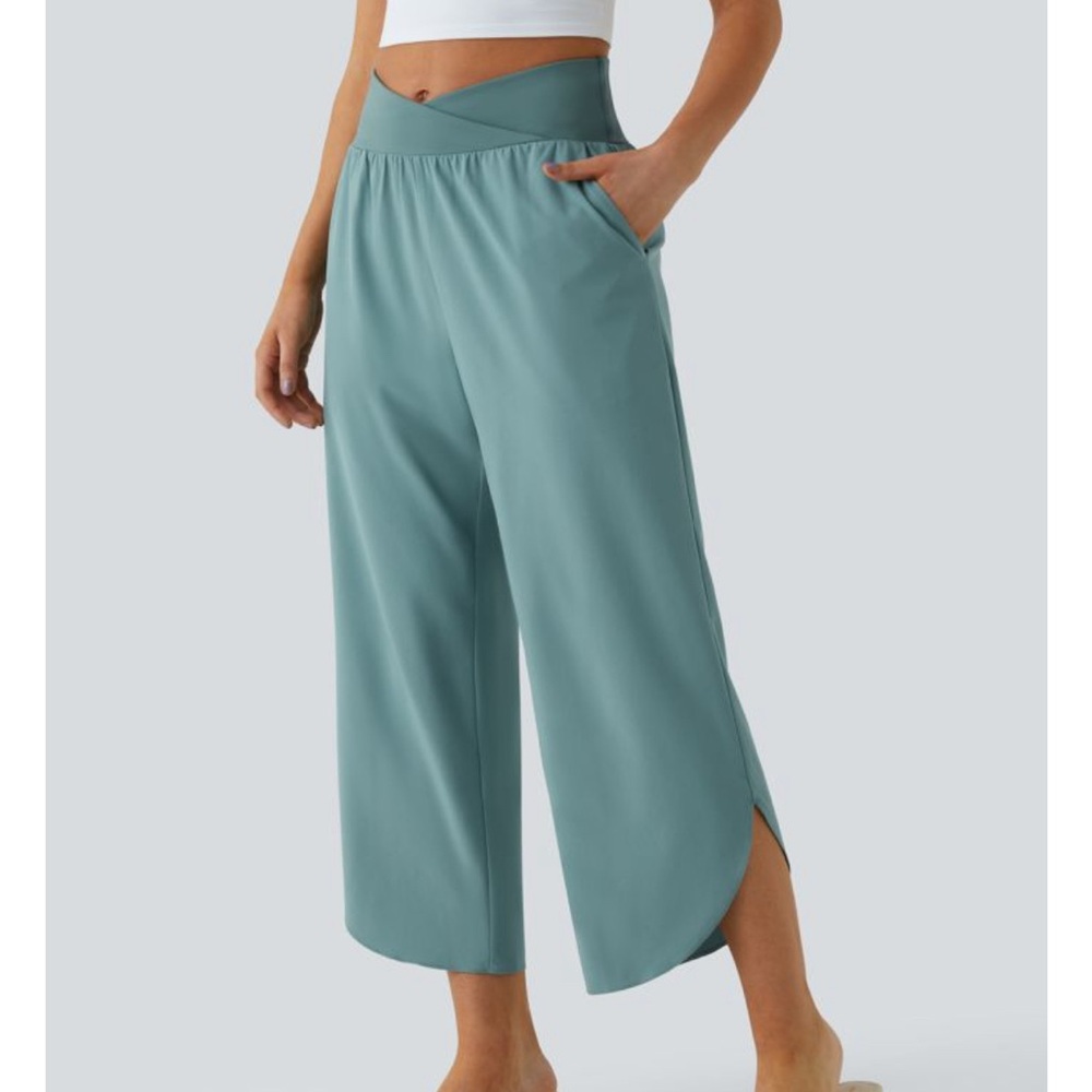 NWT Halara Breezeful™ High Waisted Pants (Small Petite)